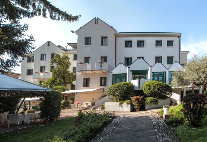 Ai Pini Park Hotel