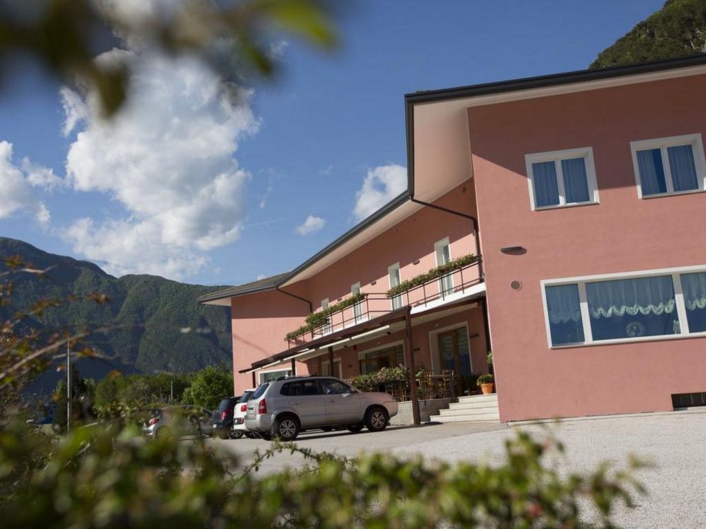 Alma Living Hotel