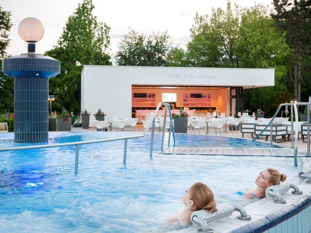 Quellenhotel Heiltherme Bad Waltersdorf erstes 2-Thermen-Resort Österreichs