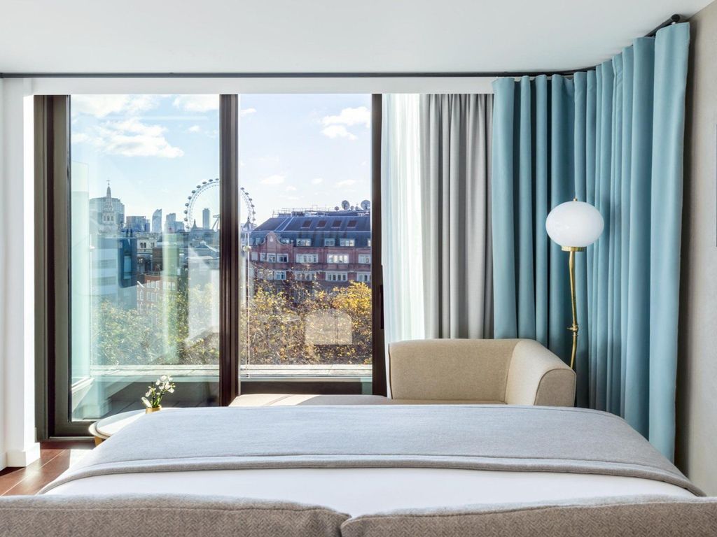 Hotel Indigo LONDON - 1 LEICESTER SQUARE by IHG
