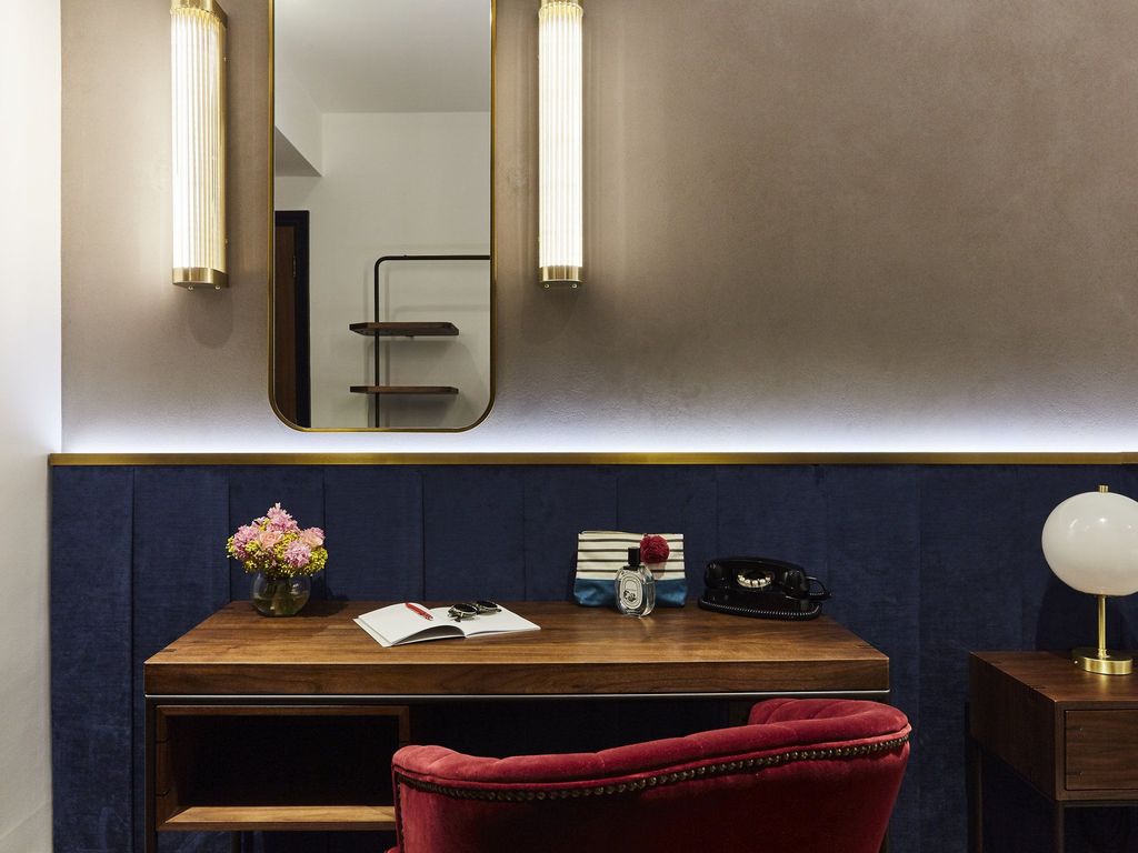 Hotel Indigo LONDON - 1 LEICESTER SQUARE by IHG