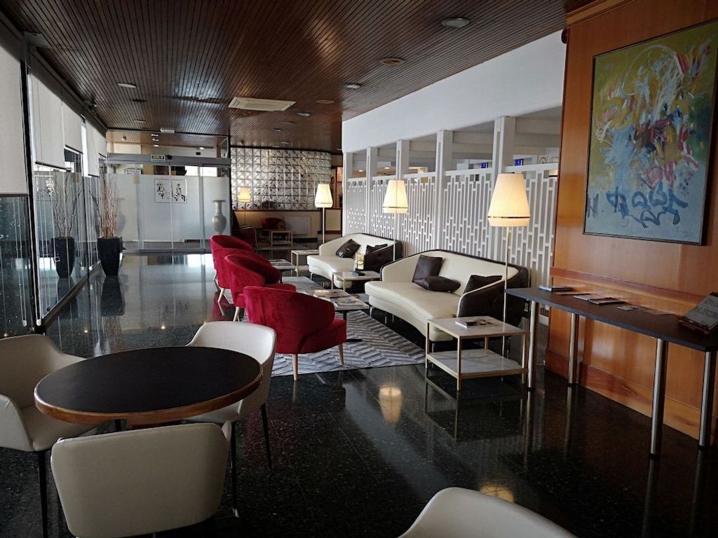 Hotel Reconquista