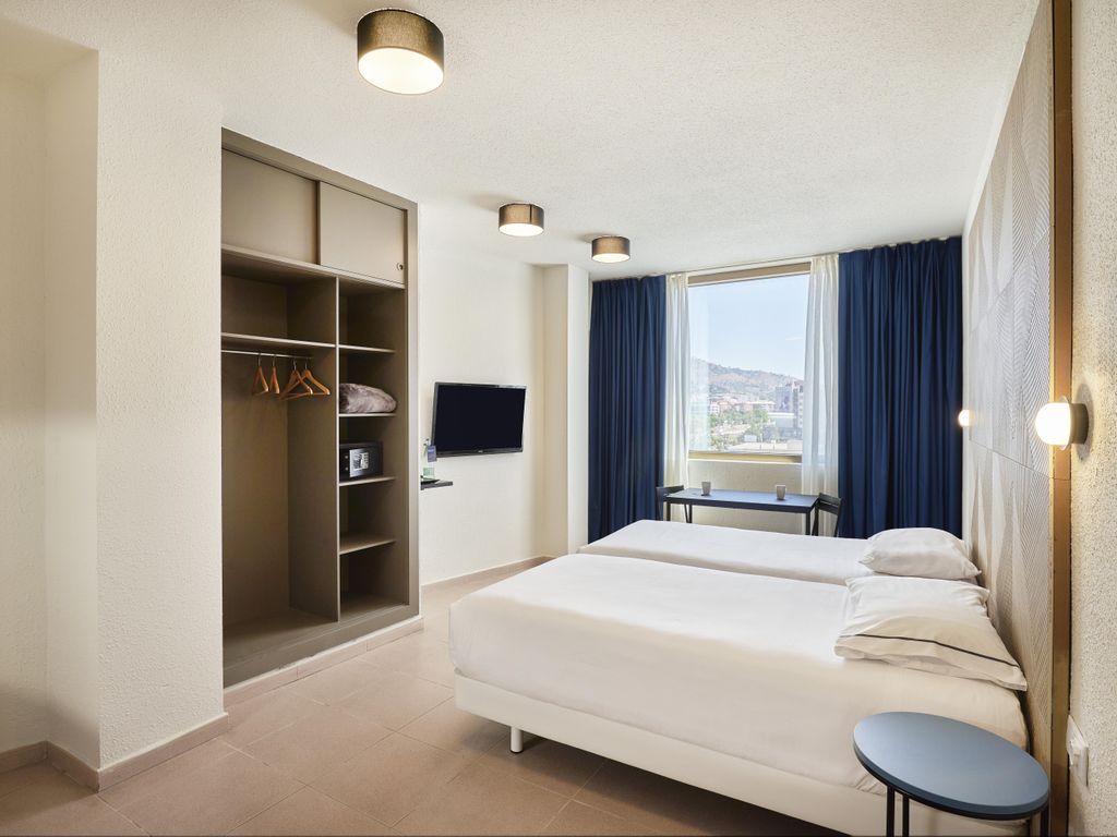 Hesperia Sant Joan Suites