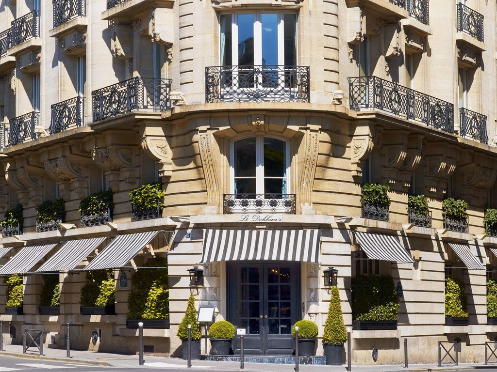Le Dokhans Paris Arc de Triomphe a Tribute Portfolio Hotel