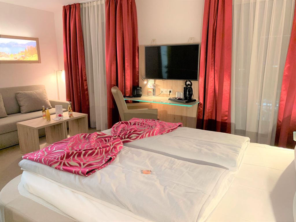Hotel Edel*Weiss