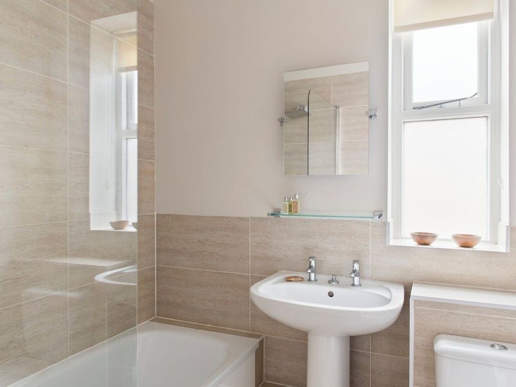SACO Reading - Castle Crescent