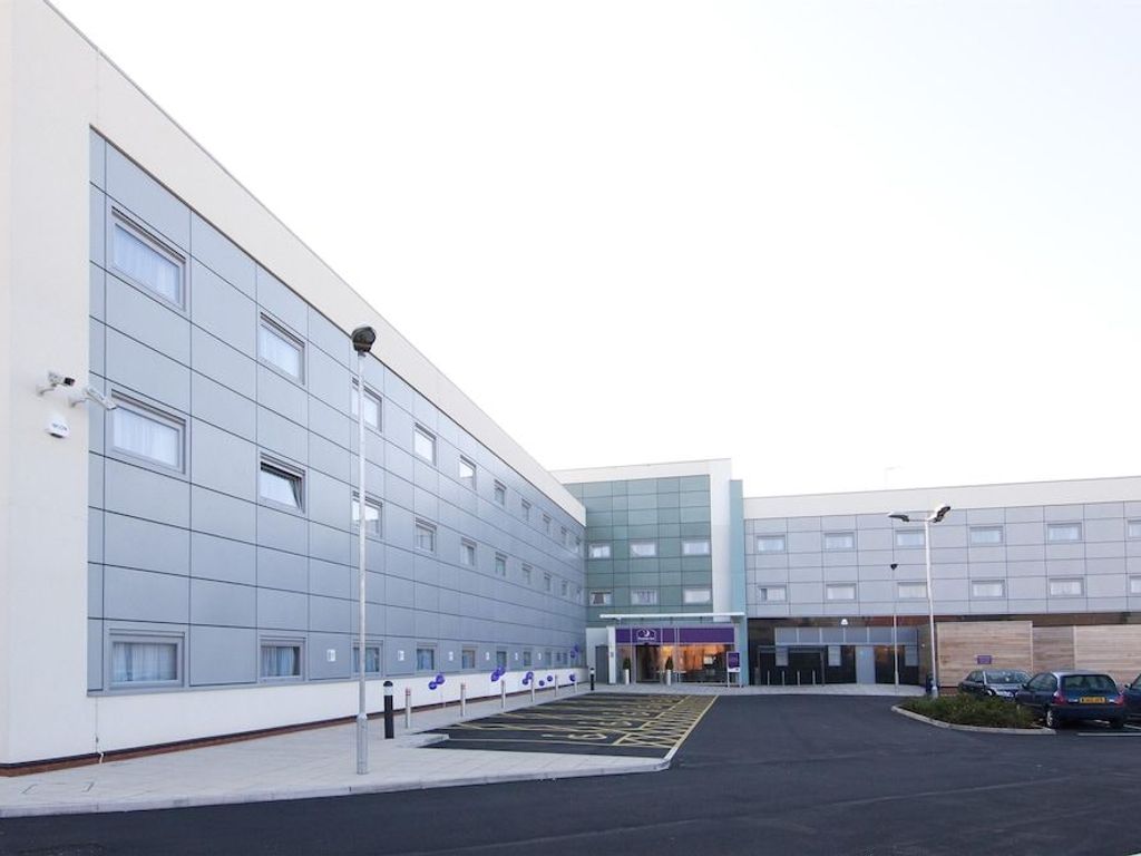 Premier Inn Liverpool John Lennon Airport