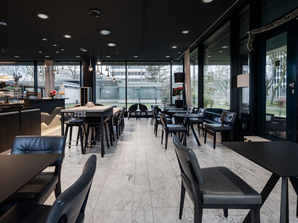 Numa Hamburg Fore
