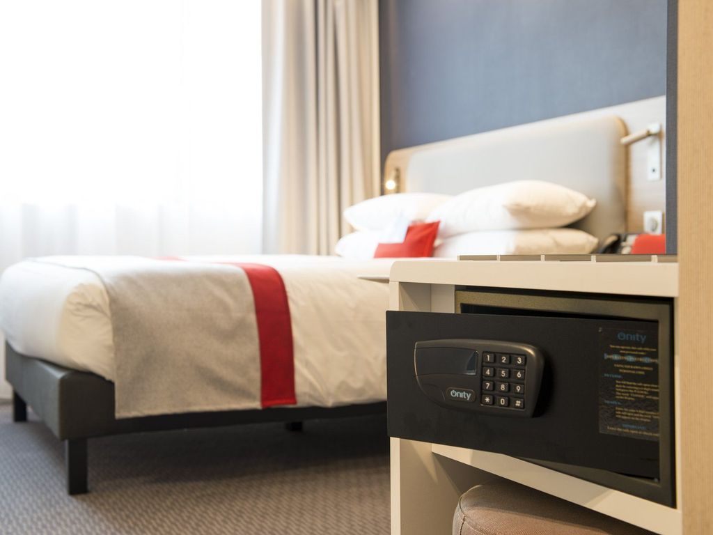 Holiday Inn Express PARIS - CDG AIRPORT by IHG