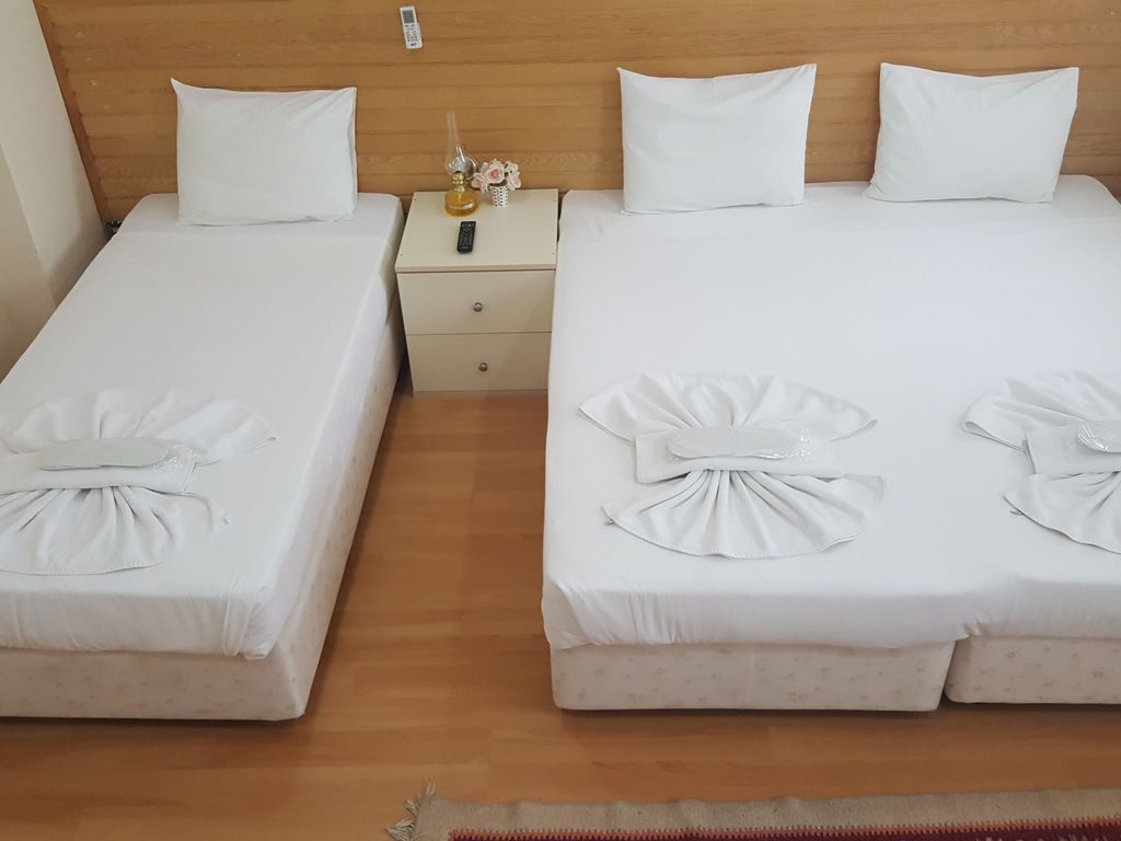 Otantik Guest House