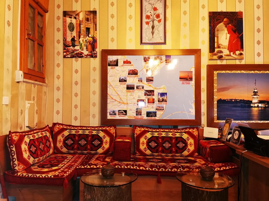 Otantik Guest House