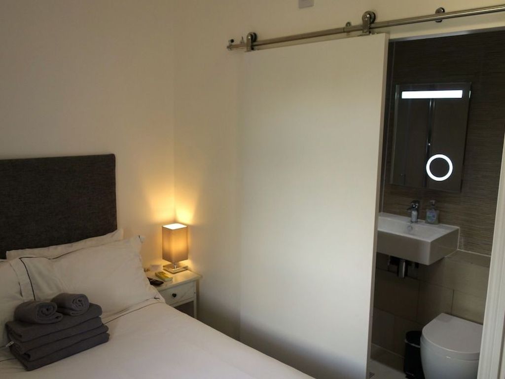 Abbey Point Hotel
