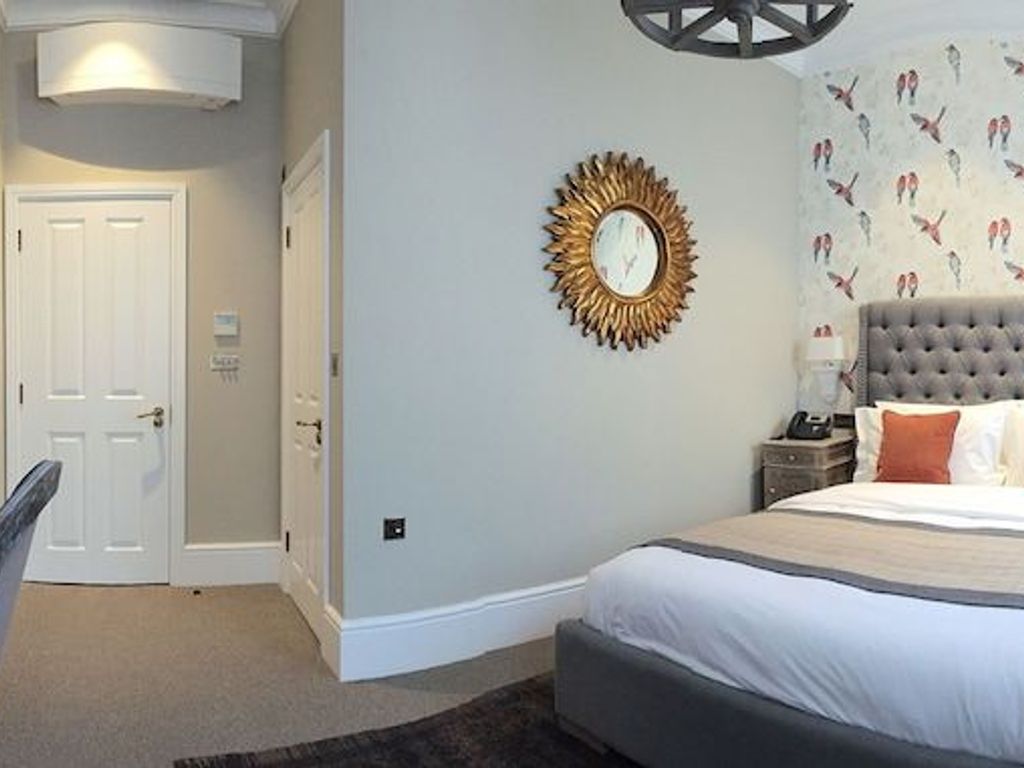The One Tun Pub and Rooms