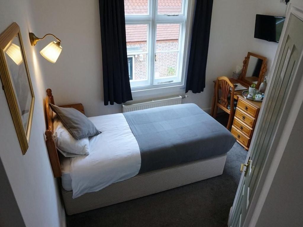 Villa Verde Gatwick