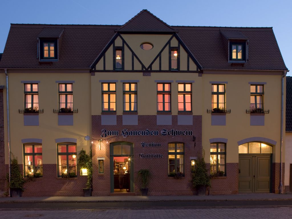 Zum Hauenden Schwein