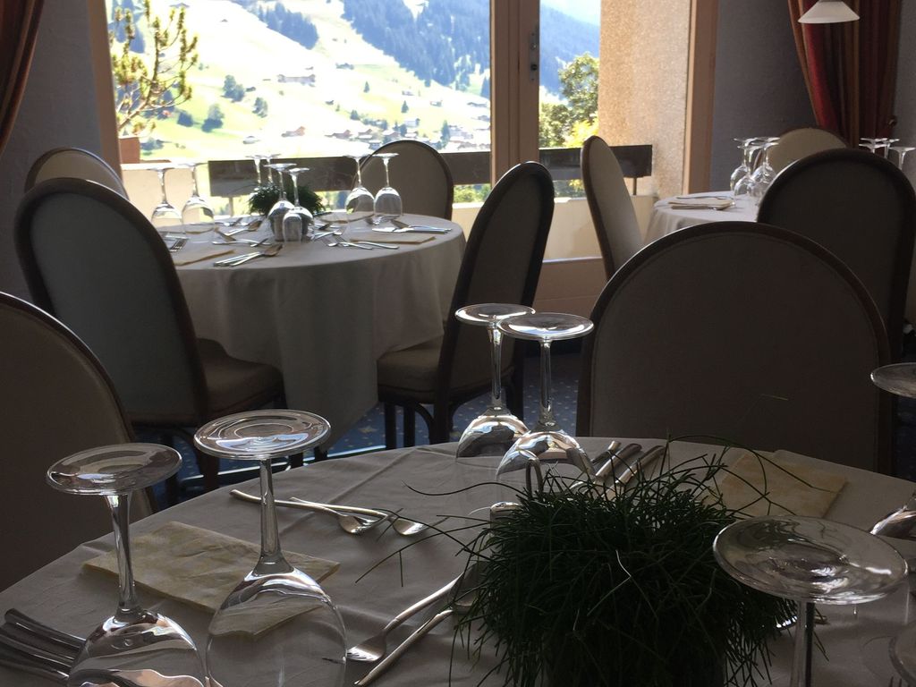 Hotel Crystal