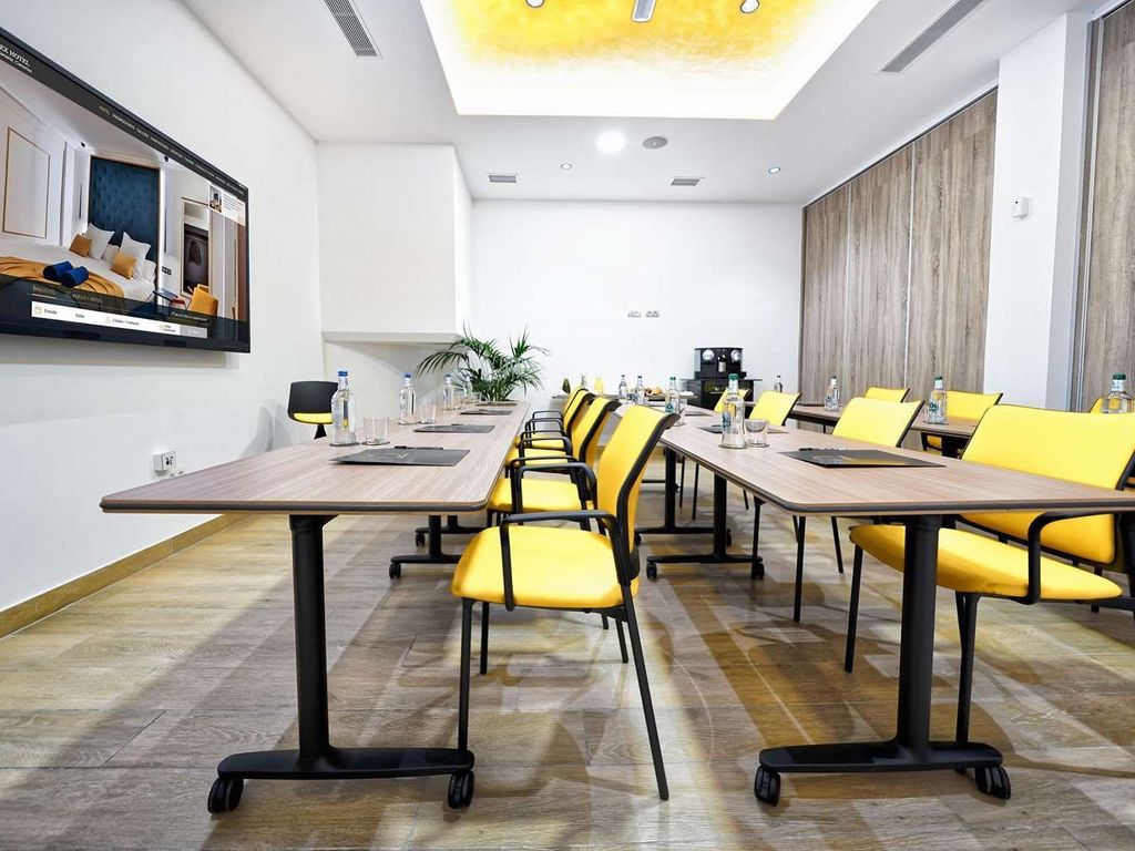 Design Plus Bex Hotel