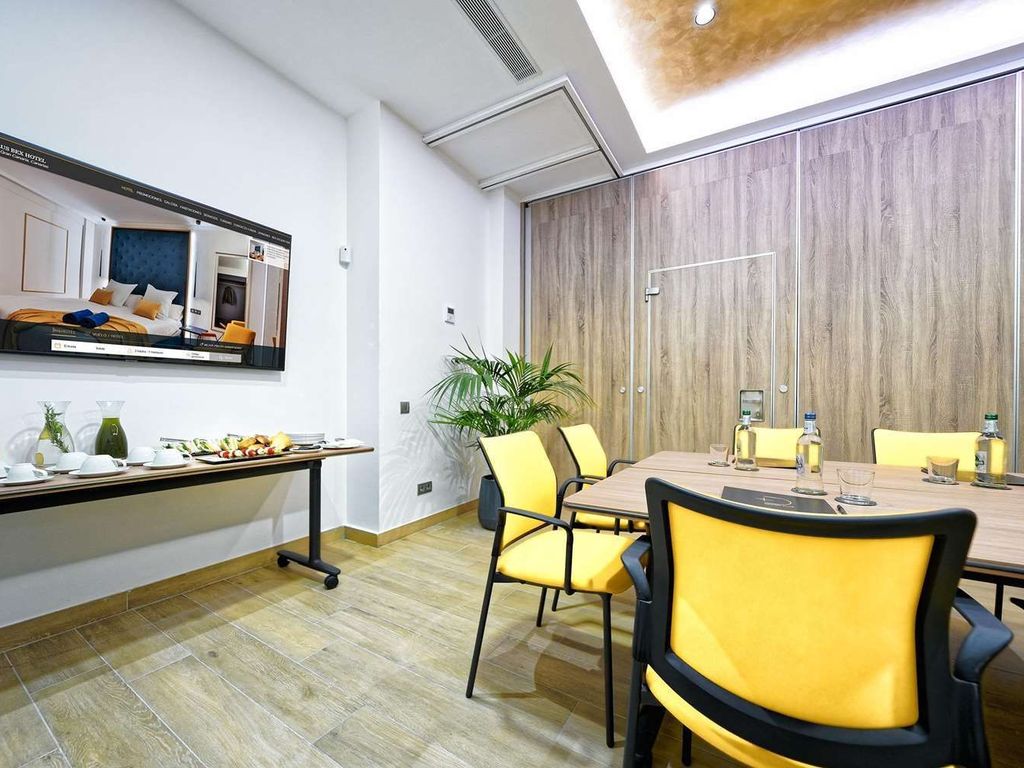 Design Plus Bex Hotel