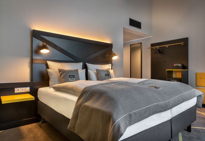 FURY ASCHHEIM MESSE by IHG Holiday Inn - the niu