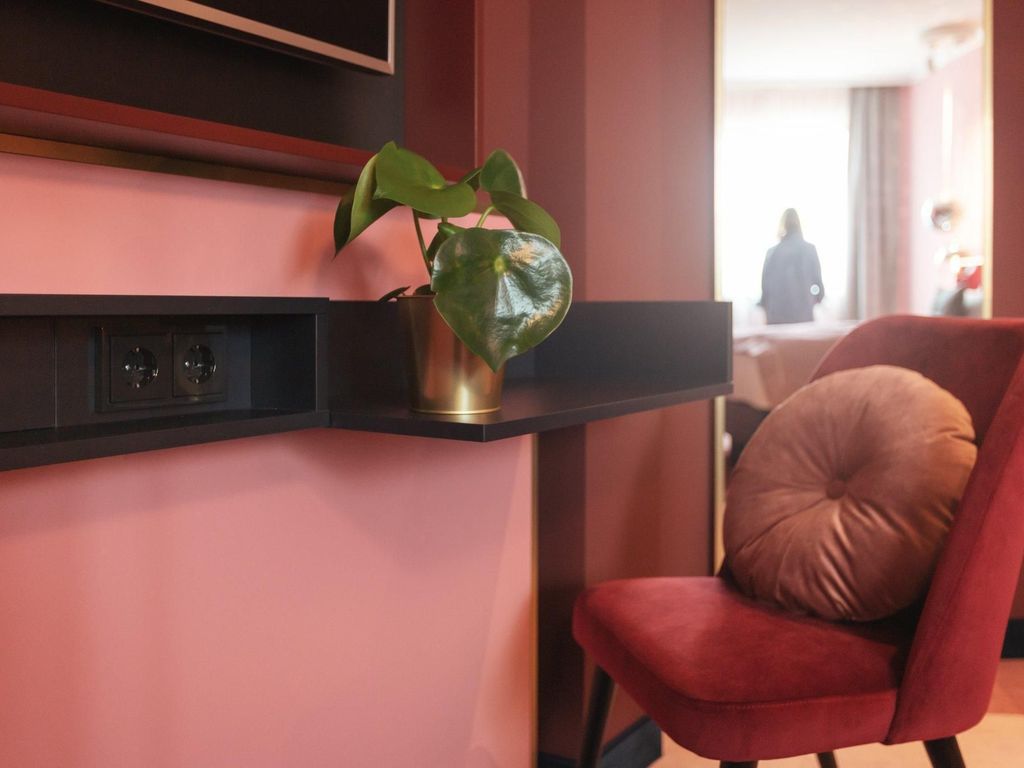 LOCO MUNICH NORTH by IHG Holiday Inn - the niu