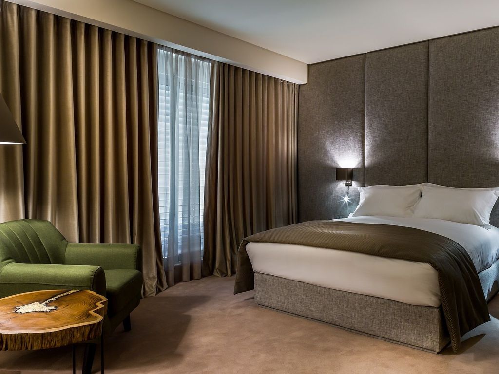 4615 Hotel