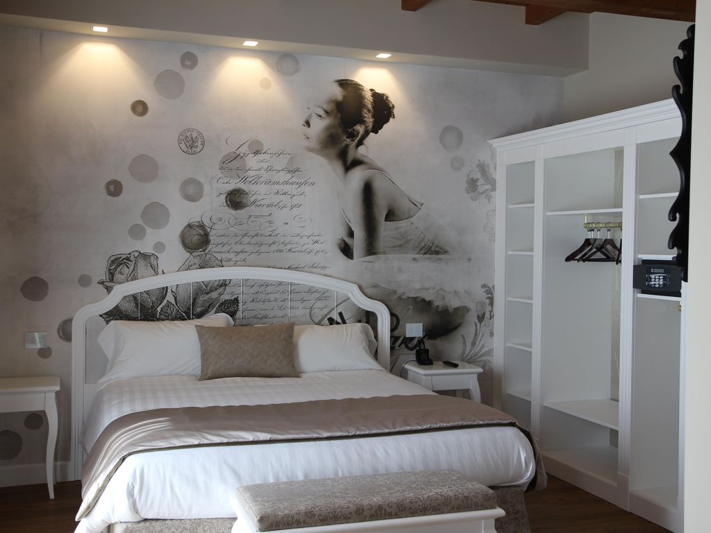 Suites and Apartaments Liola'