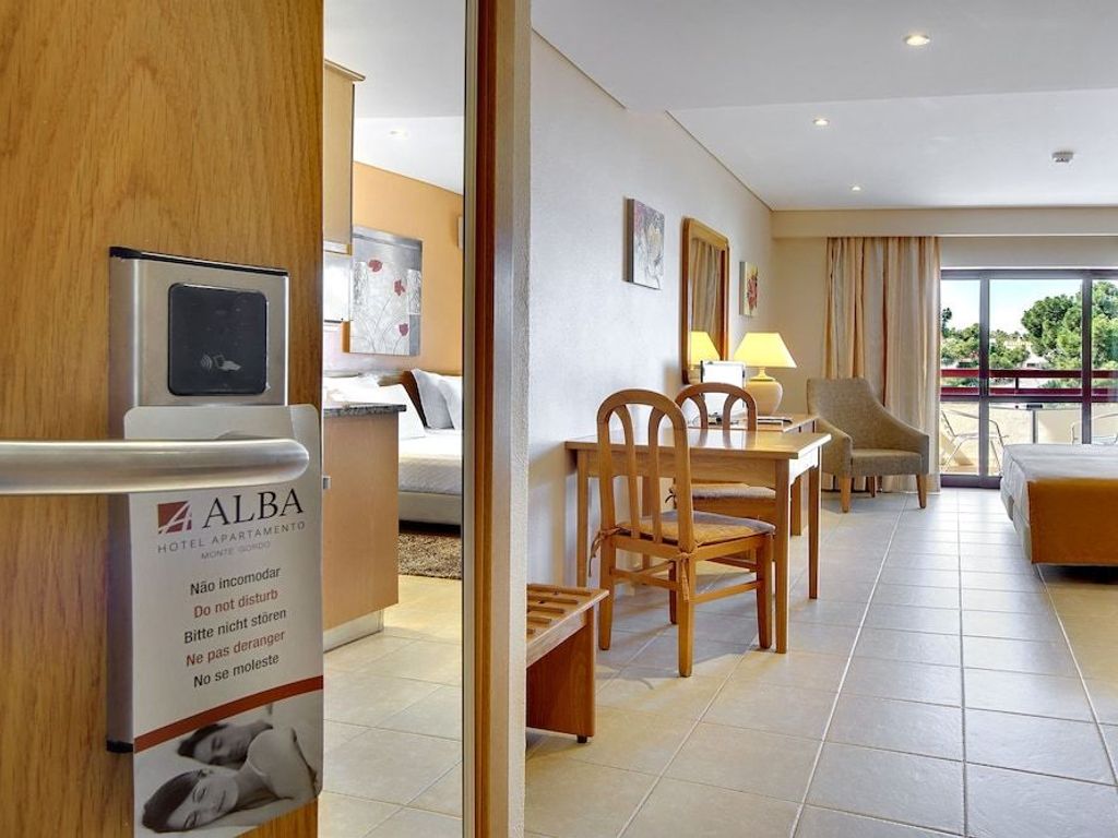 Hotel Alba