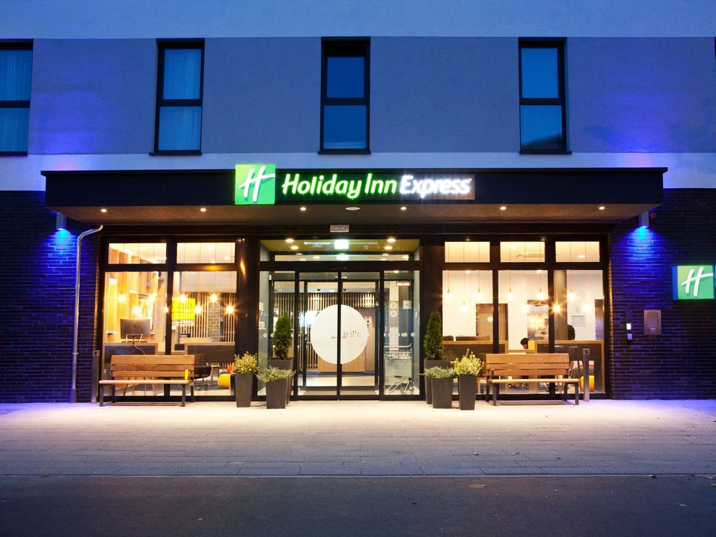 Holiday Inn Express FRANKFURT AIRPORT - RAUNHEIM by IHG