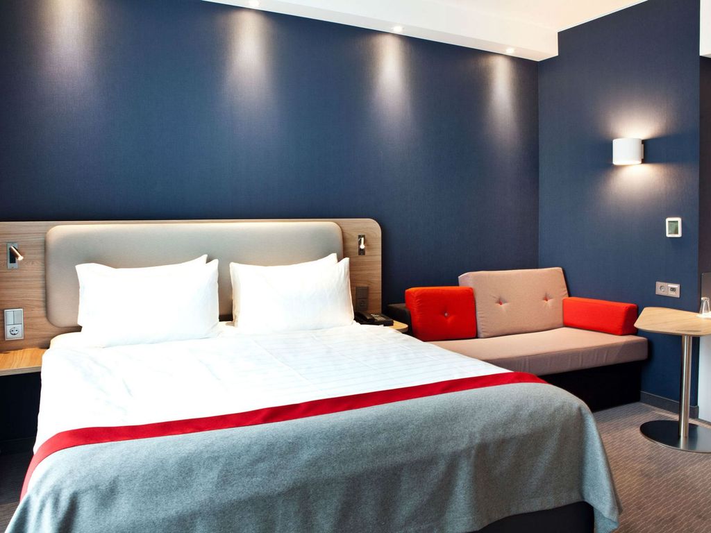 Holiday Inn Express FRANKFURT AIRPORT - RAUNHEIM by IHG