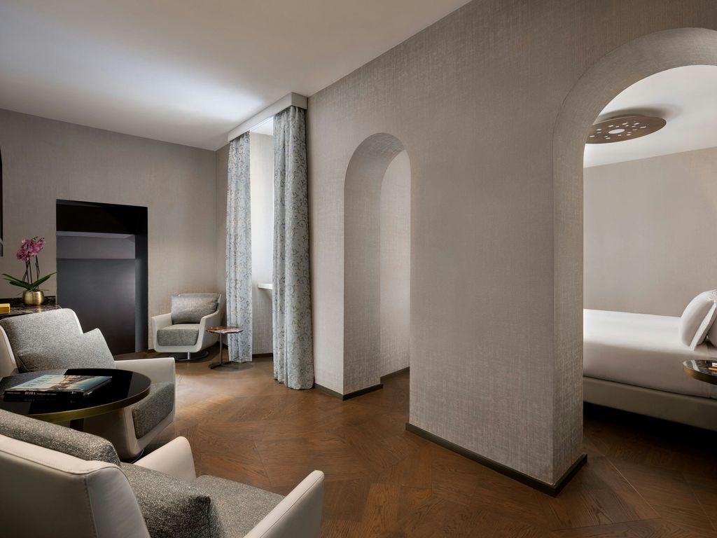 The Pantheon Iconic Rome Hotel Autograph Collection