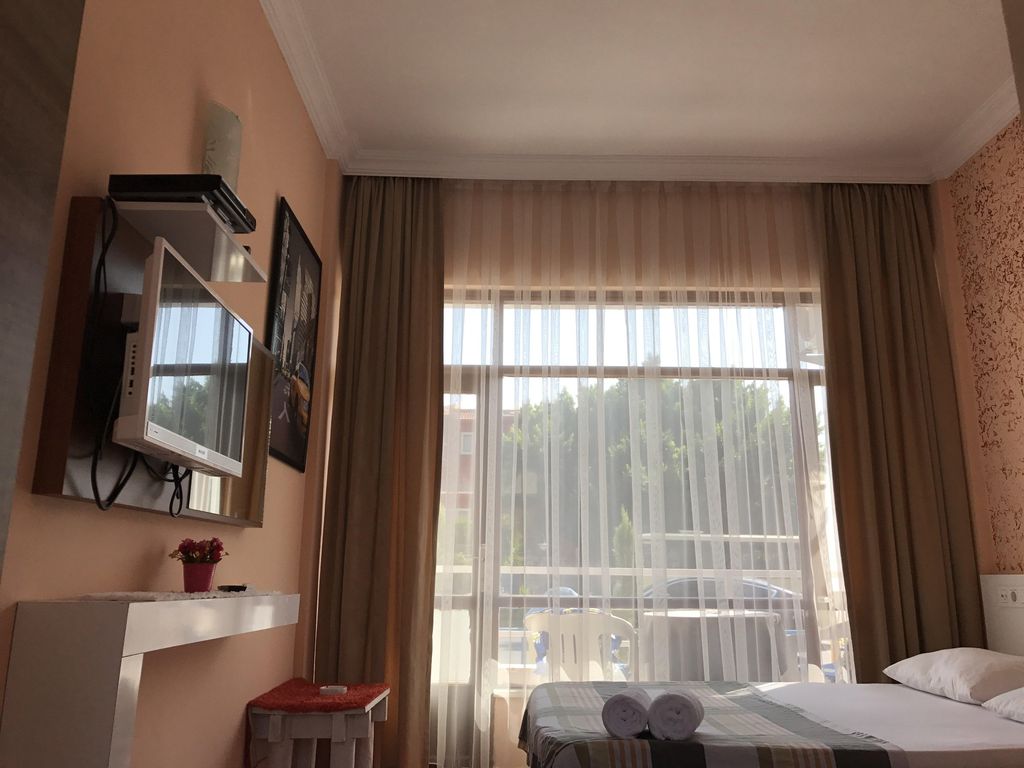 Kemer Manastir Hotel
