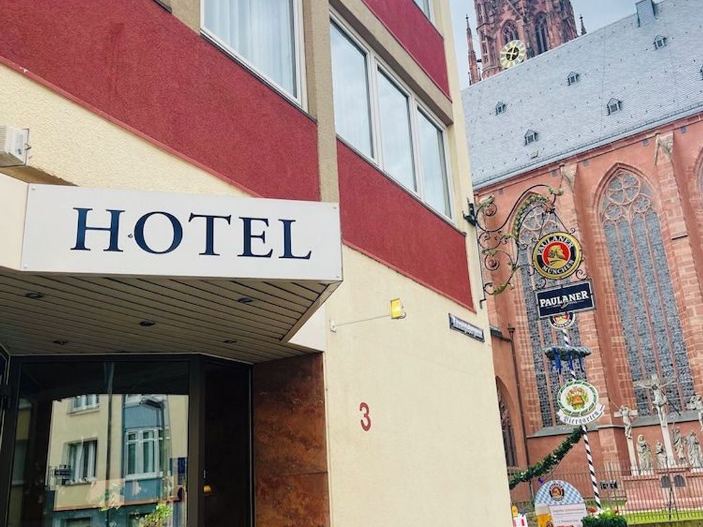 Paulaner am Dom Wirtshaus und Hotel