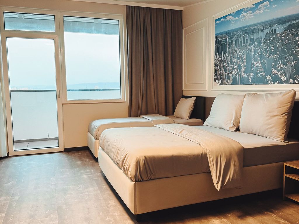 F Hotel