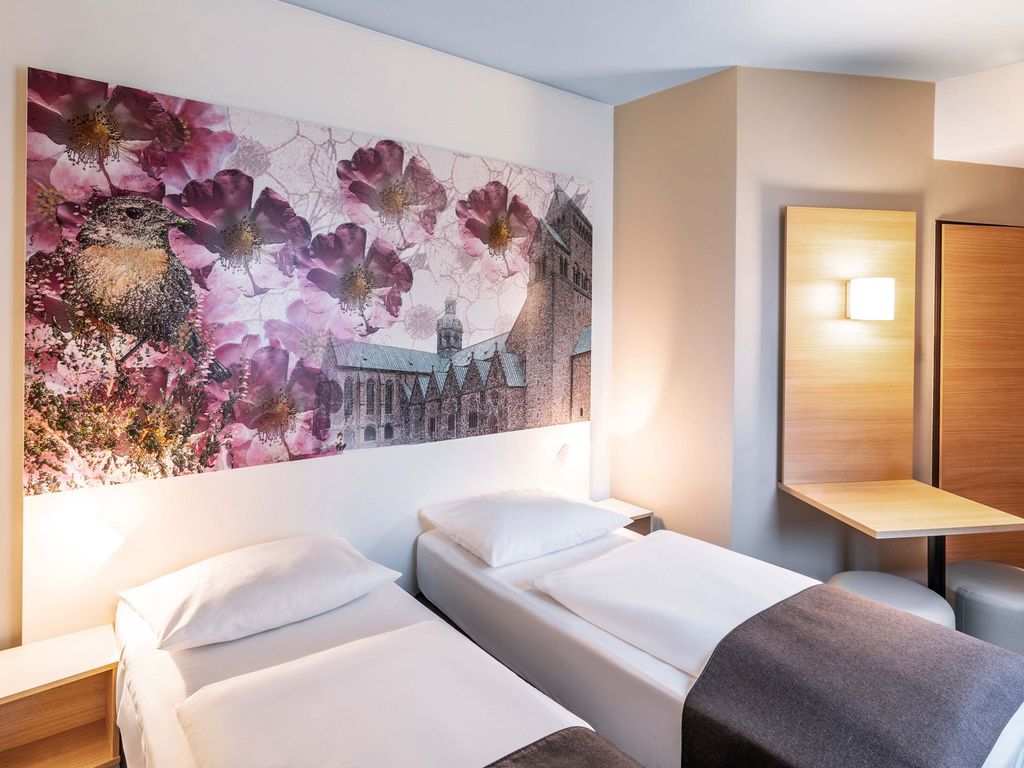 B&B HOTEL Hildesheim