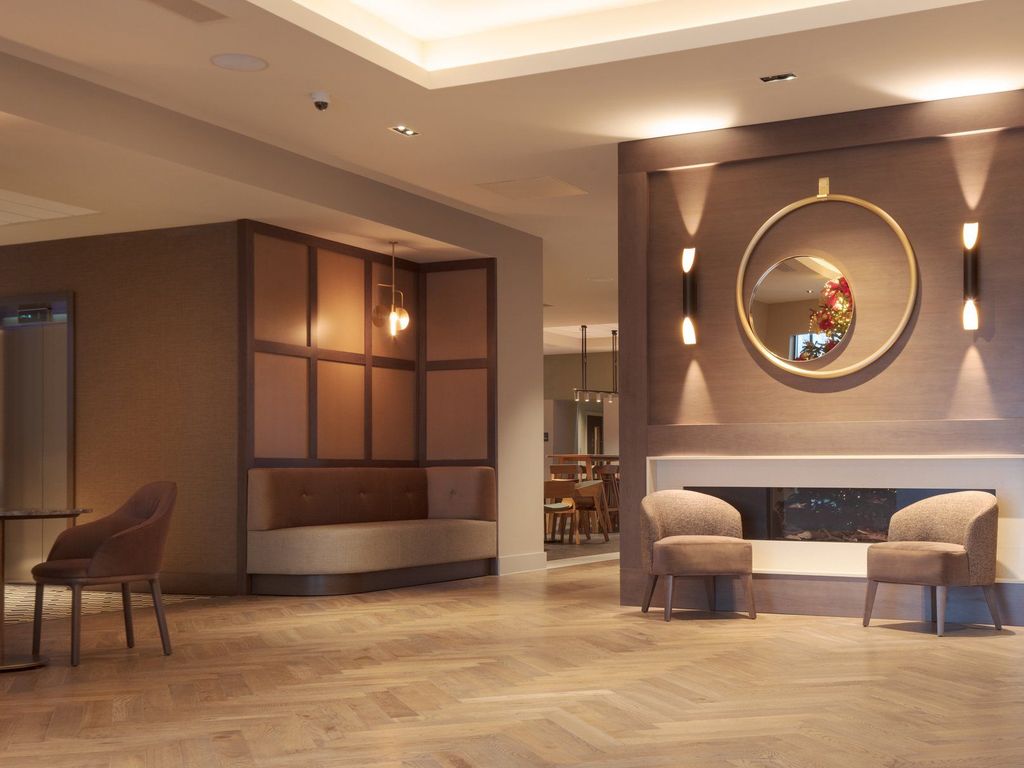 Staybridge Suites LONDON - HEATHROW BATH ROAD by IHG