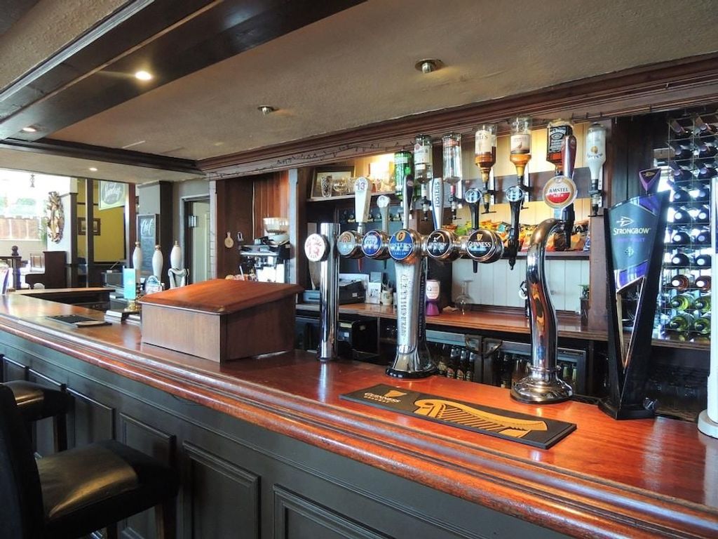 The Downs Hotel