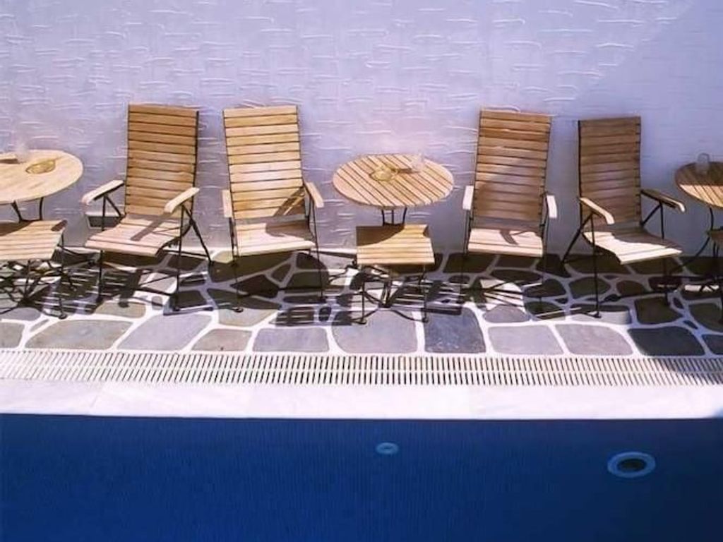 Antirides Hotel