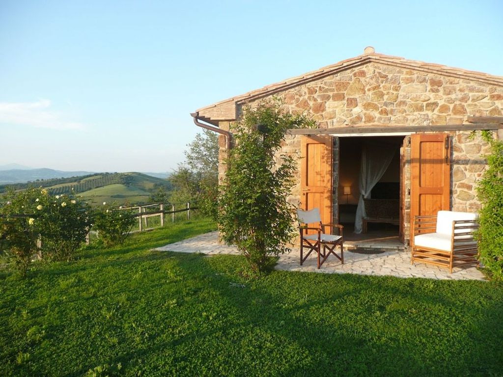Montarlese Eco-Lodges
