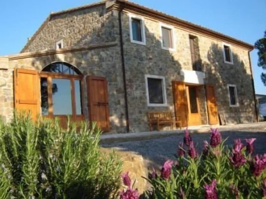 Montarlese Eco-Lodges
