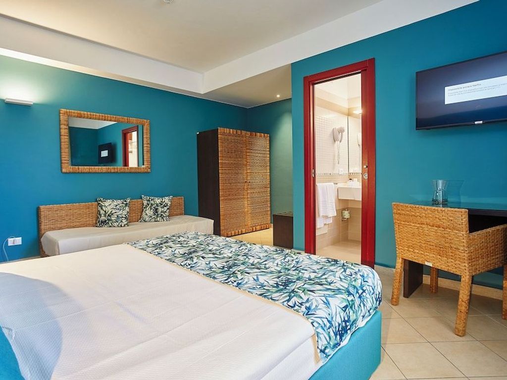Insula Hotel