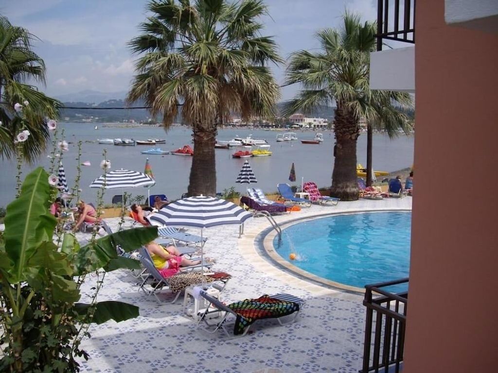 Maria' s Beach Apartments