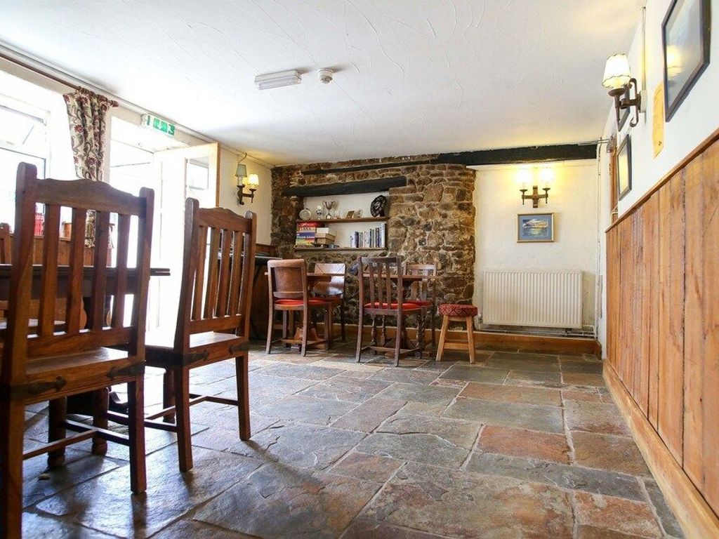 Haymaker Inn