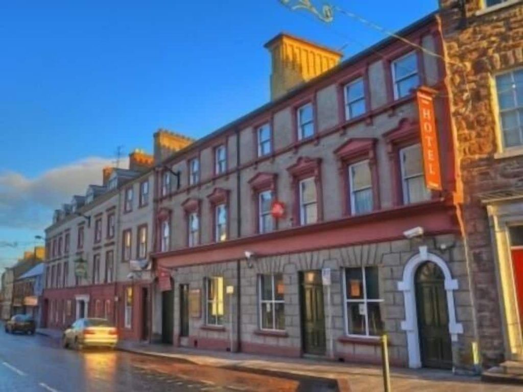 Charlemont Arms Hotel
