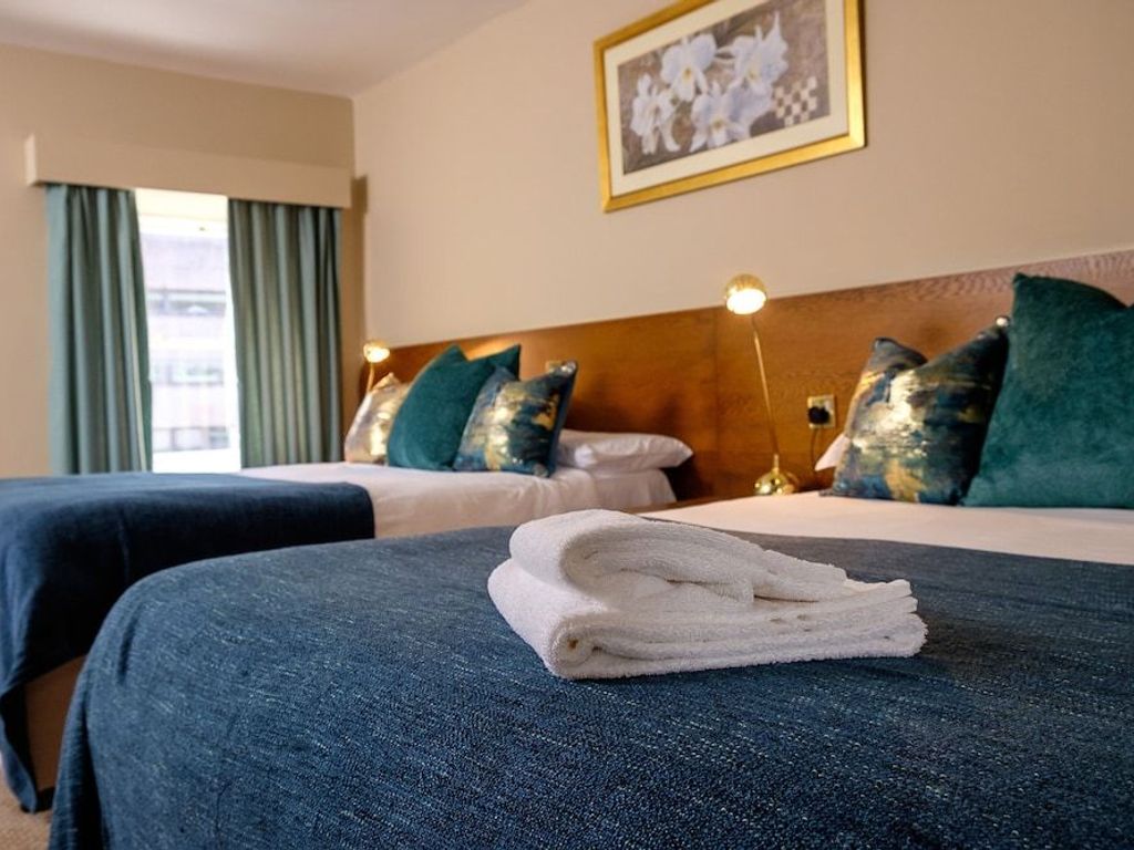 Charlemont Arms Hotel