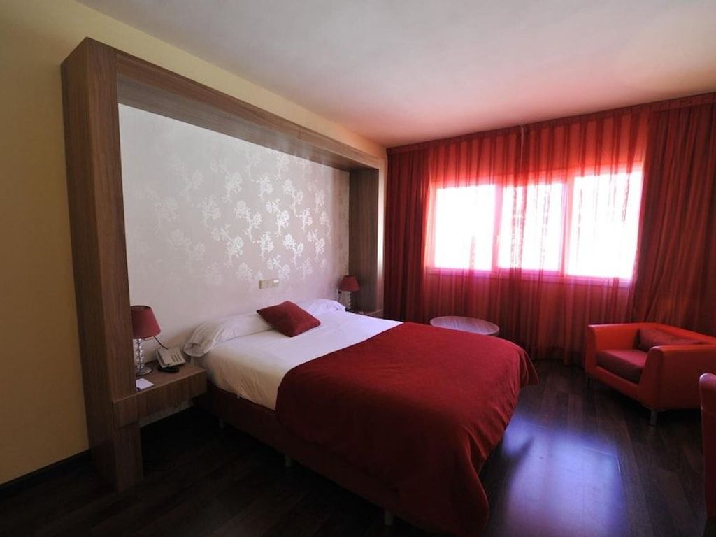Hotel Puerta de Segovia