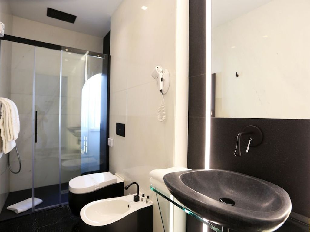 Zafran Boutique Hotel