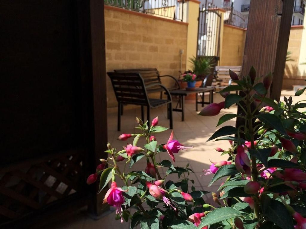 B&B Arcadias