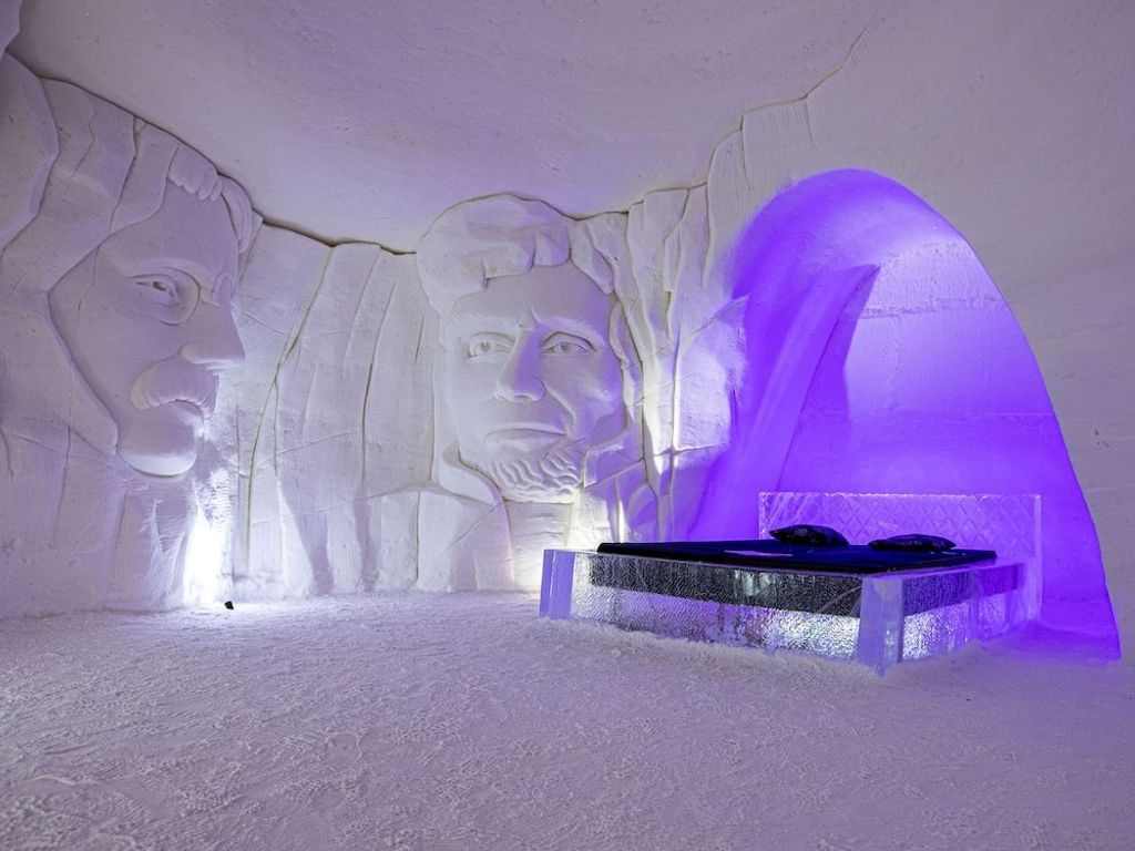 Lapland Hotels Snow Village
