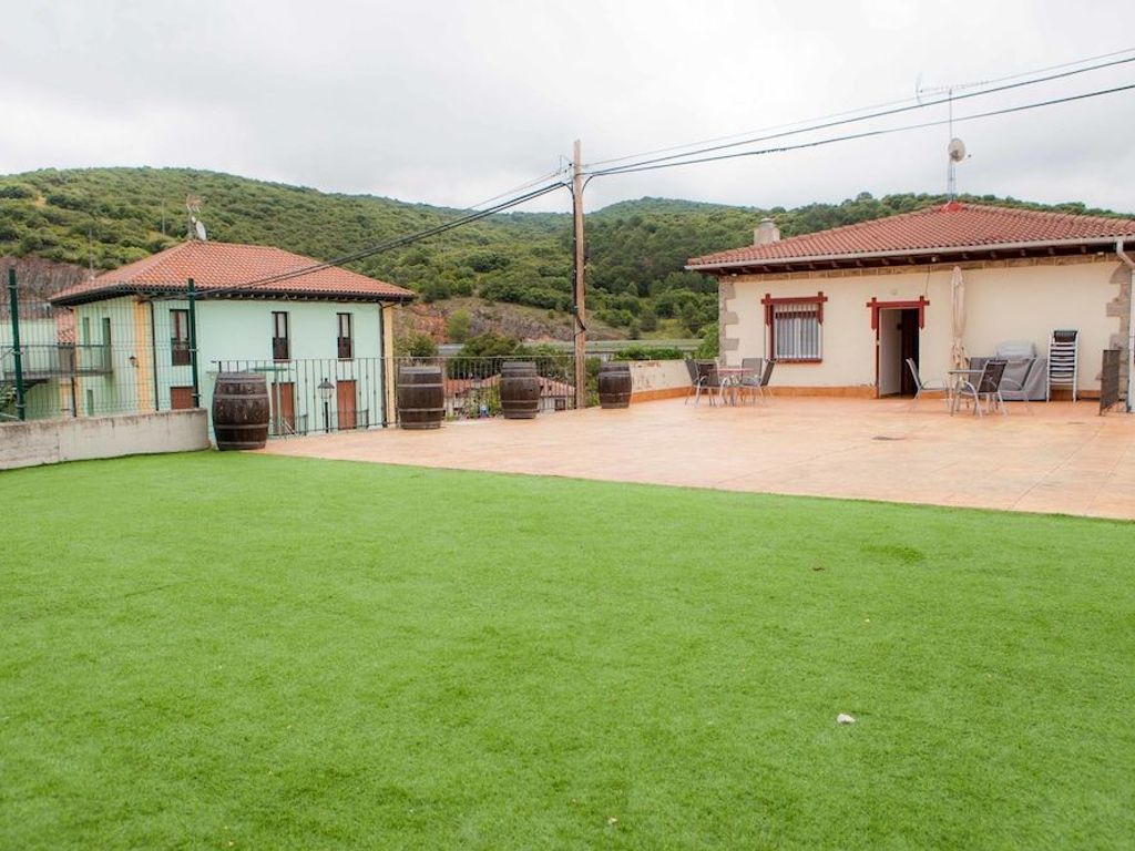 Casa Rural de Pobes Lagun Etxea
