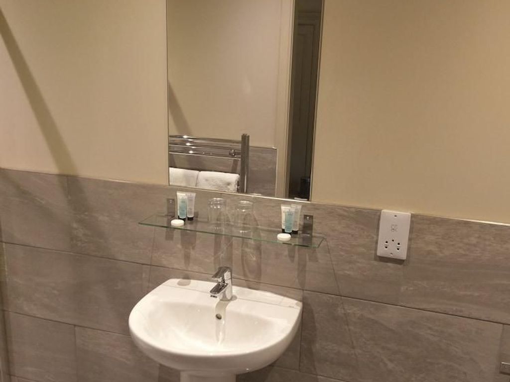 Benleva Hotel